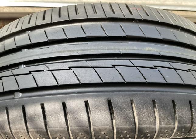 Yokohama BluEarth AE01 205/55 R17 91V