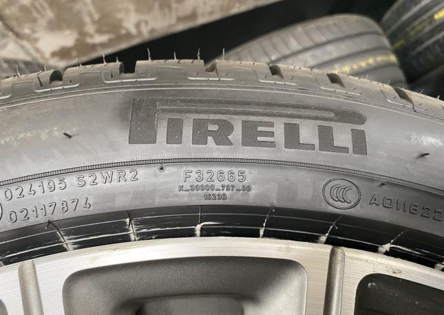 Pirelli Scorpion Winter 315/35 R22 и 275/40 R22 111V