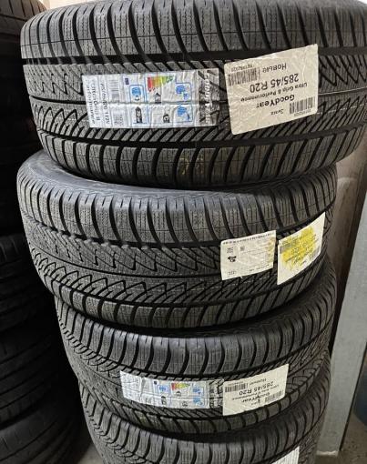 Goodyear UltraGrip 8 Performance 285/45 R20 112V