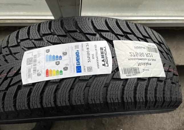 Nokian Tyres Hakkapeliitta R3 275/50 R21