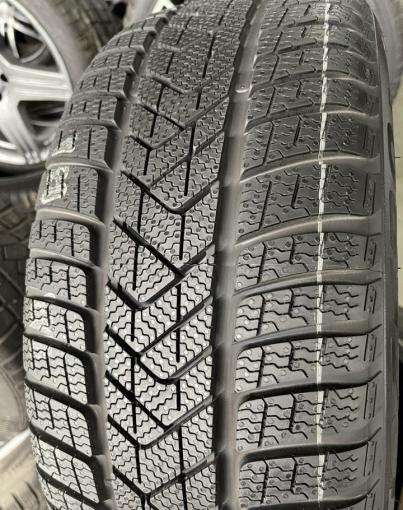 Pirelli Winter Sottozero 3 245/45 R18 100V