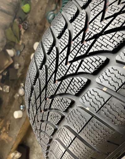 Dunlop SP Winter Sport 4D 295/40 R20 106W