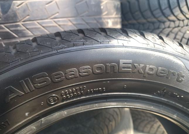 Uniroyal AllSeasonExpert 205/55 R16 91H