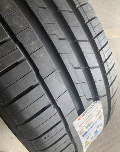 Hankook Ventus S1 Evo2 SUV K117A 275/50 R21 113W