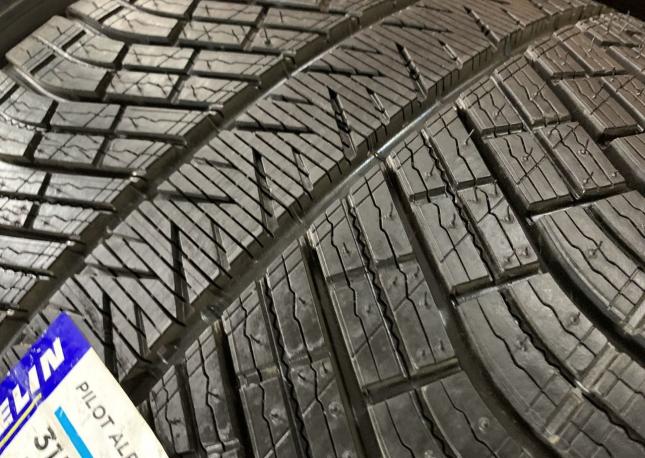 Michelin Pilot Alpin PA4 275/40 R20 и 315/35 R20