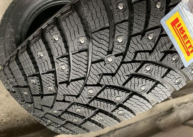 Pirelli Ice Zero 2 225/50 R18