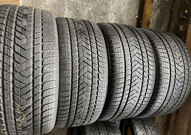 Pirelli Scorpion Winter 305/35 R21 и 275/40 R21