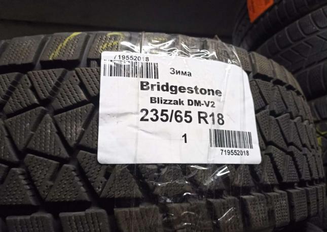 Bridgestone Blizzak DM-Z2 235/65 R18