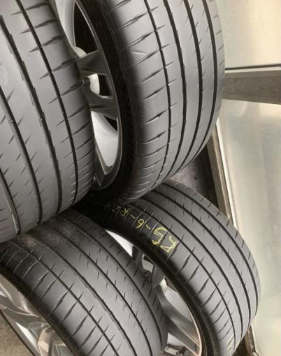 Michelin Pilot Sport 4 S 285/30 R21 100Y