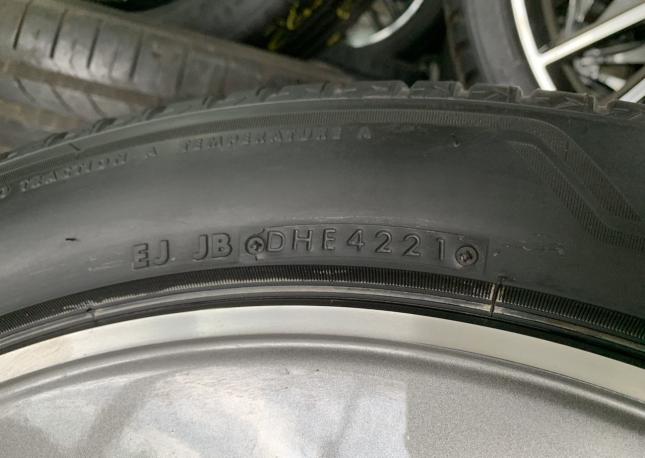 Bridgestone Alenza 001 265/45 R20 104Y