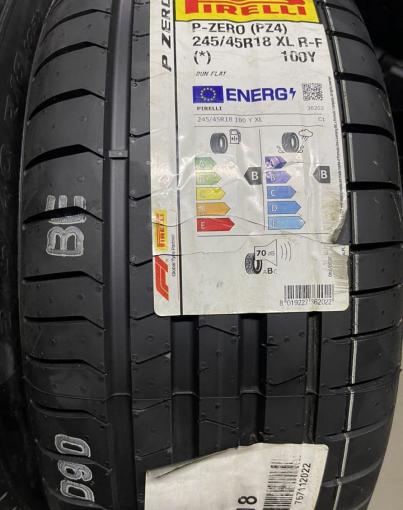 Pirelli P Zero PZ4 245/45 R18 и 275/40 R18 Y