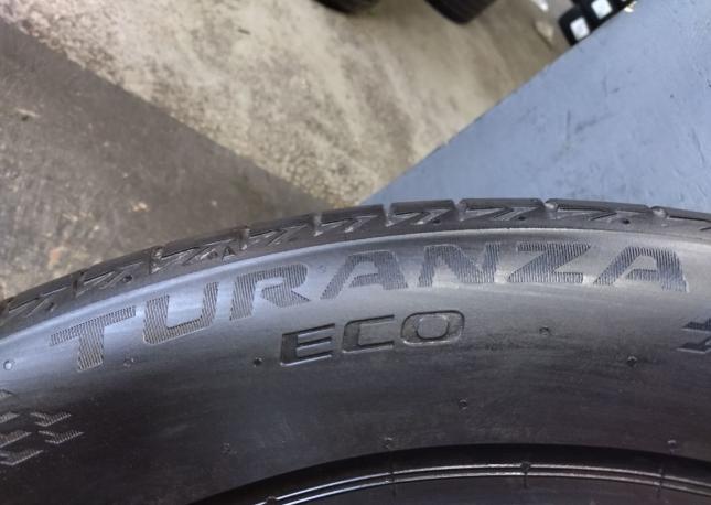 Bridgestone Turanza Eco 235/55 R19 101T