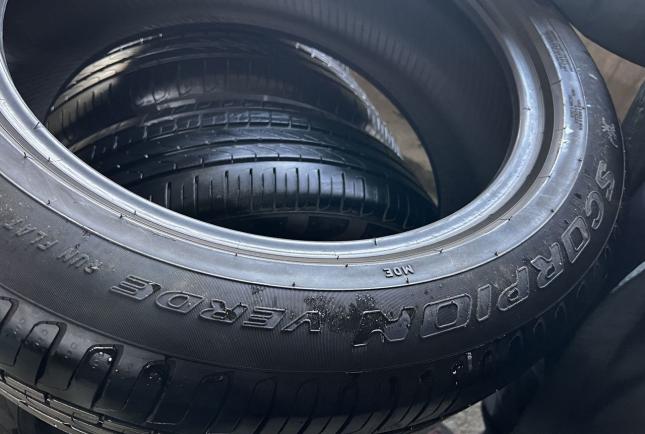 Pirelli Scorpion Verde 235/55 R19