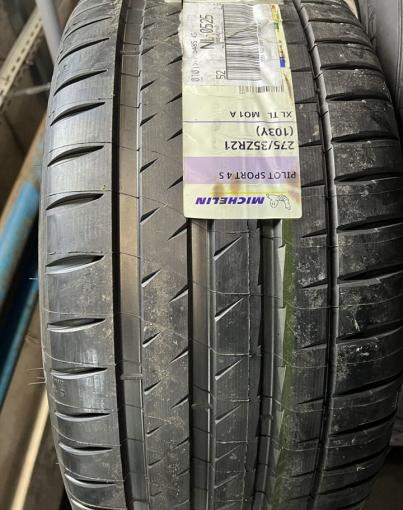 Michelin Pilot Sport 4 S 315/30 R21 и 275/35 R21