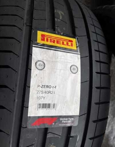 Pirelli P Zero PZ4 275/40 R21 и 315/35 R21