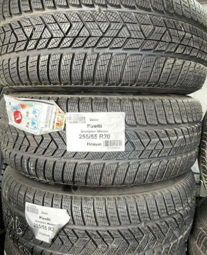 Pirelli Scorpion Winter 2 255/55 R20 110V