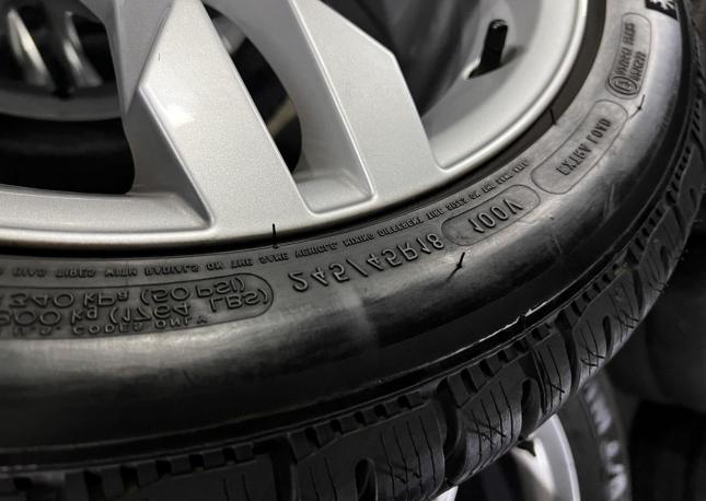 Michelin Pilot Alpin PA4 245/45 R18