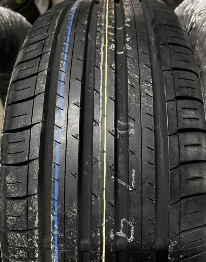 Dunlop Enasave EC300 215/55 R16