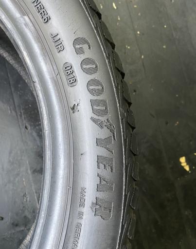 Goodyear Vector 4Seasons Gen-2 235/45 R19