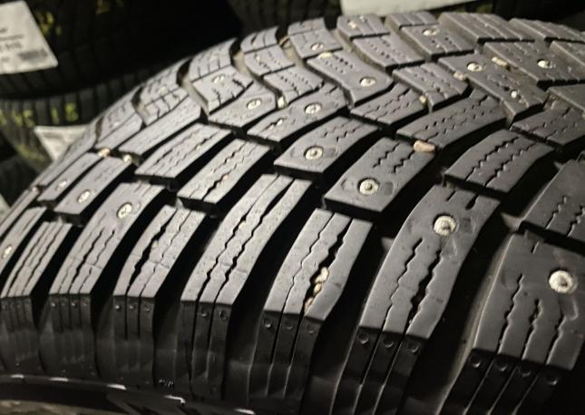 Continental ContiIceContact 215/65 R16