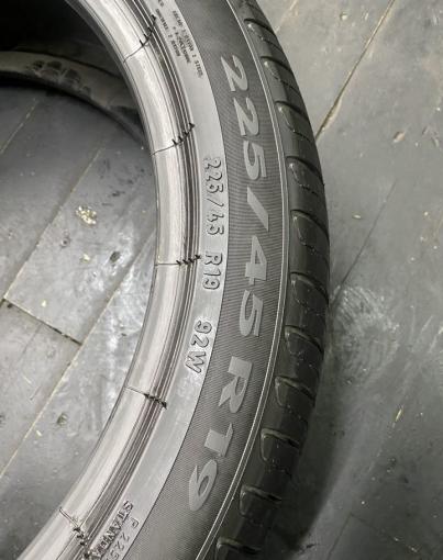 Pirelli Cinturato P7 225/45 R19