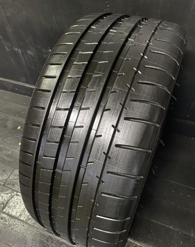 Michelin Pilot Super Sport 255/40 R19