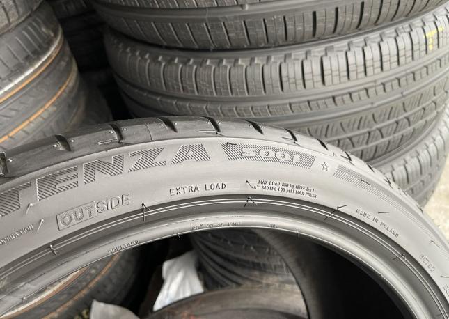 Bridgestone Potenza Sport 245/40 R20 и 275/35 R20 Y