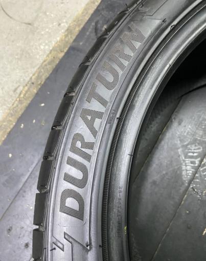 Duraturn Mozzo Sport 255/40 R19