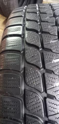 Bridgestone Blizzak LM-25 4x4 225/65 R17 102H