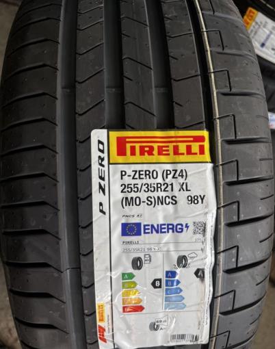 Pirelli P Zero PZ4 255/35 R21