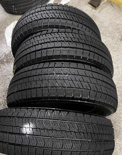 Bridgestone Blizzak VRX2 185/65 R15