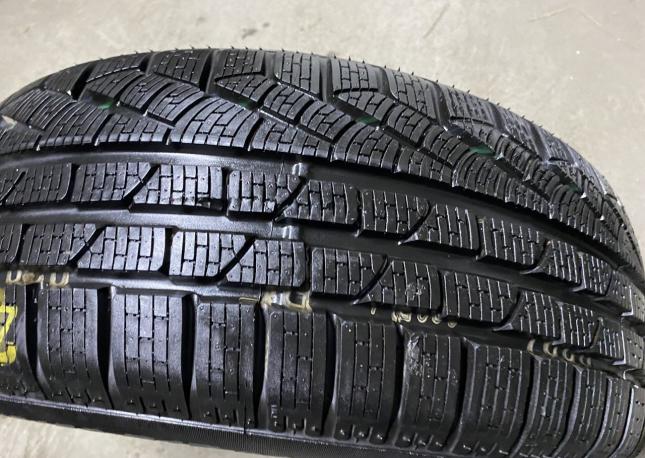 Pirelli Winter Sottozero 210 Serie II 225/50 R17 94H