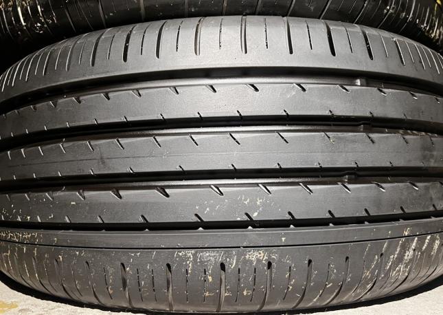 Yokohama Advan Sport V105 245/50 R18