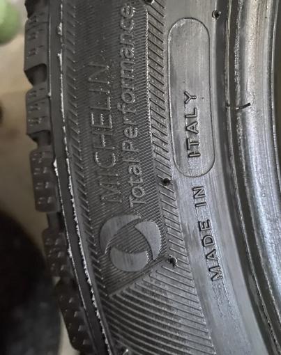 Michelin CrossClimate 225/45 R17