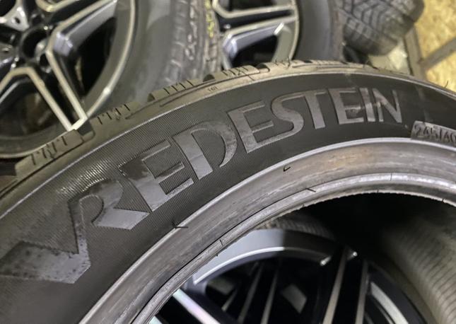 Vredestein Wintrac Xtreme S 245/40 R19 98Y