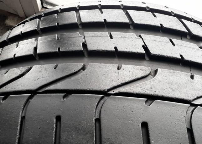 Pirelli P Zero SUV 245/35 R19