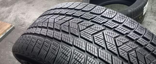 Pirelli Scorpion Winter 285/40 R21 109V