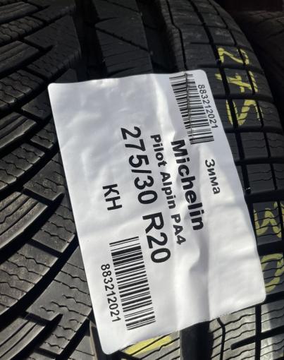 Michelin Alpin 4 275/30 R20 97V