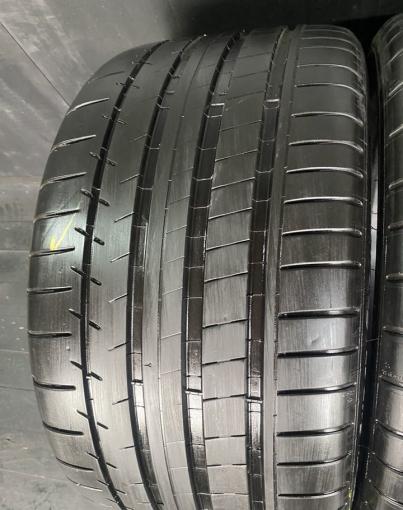 Michelin Pilot Super Sport 285/40 R19