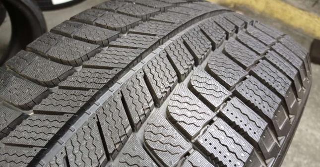 Michelin X-Ice 3 255/50 R19