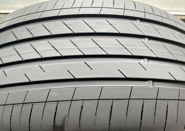 Goodyear EfficientGrip Performance 2 255/50 R21 109Y