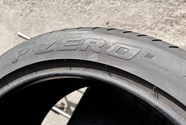 Pirelli P Zero 265/40 R20