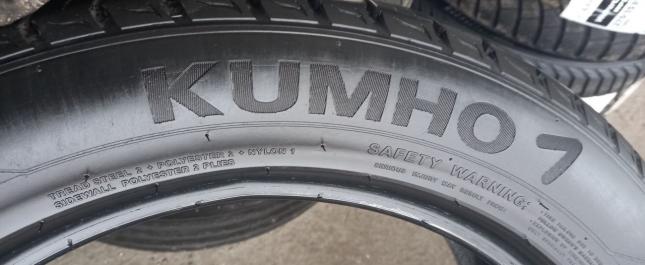 Kumho Crugen Premium KL33 225/55 R19 99V