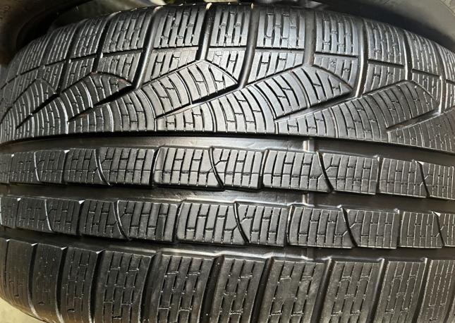 Pirelli Winter Sottozero 255/40 R18