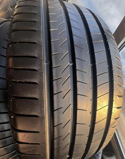 Bridgestone Alenza Sport 285/45 R22