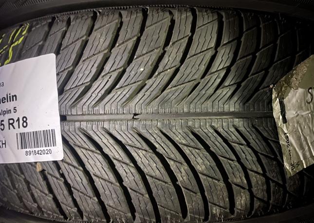 Michelin Alpin 5 225/55 R18