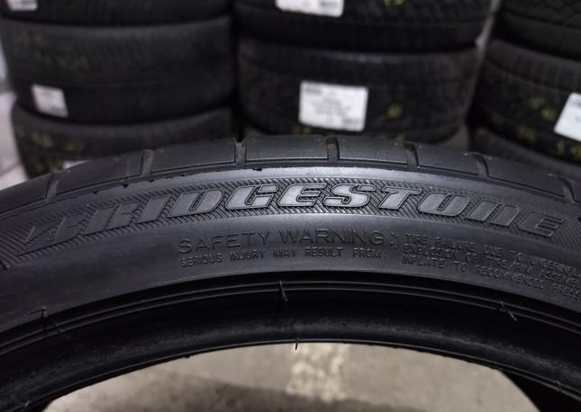 Bridgestone Potenza S001 225/40 R19 93Y