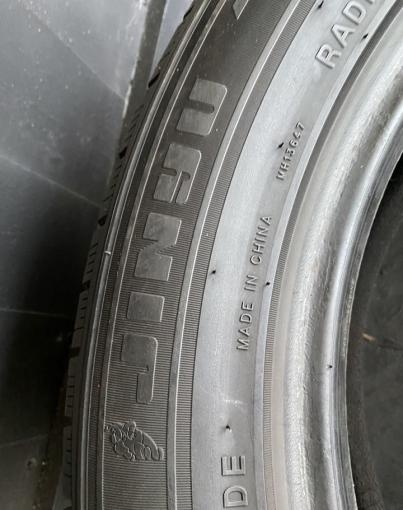 Jinyu YS72 235/55 R18