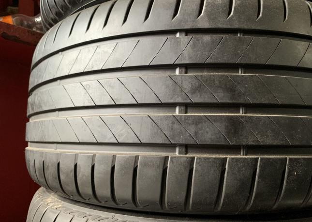 Bridgestone Turanza T005 255/40 R20 101Y