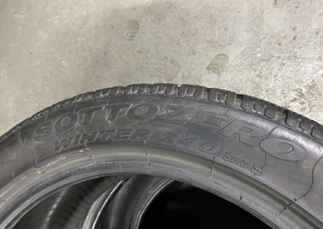 Pirelli Winter Sottozero 240 Serie II 235/45 R18 98V